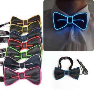 Bow Ties LED LIGHT UP MENS TIE CONTIE DANS PARTİ İÇİN YANIŞTIRMAK Noel Akşam Kulübü Dekorasyonu E3U9 Fred22