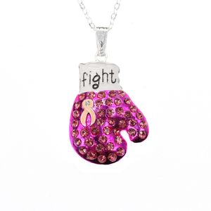 Crystal Breast Cancer Awareness Necklace Luxury Pink Ribbon Rhinestone Boxing Glyes Shape Pendant Charms Halsband för kvinnor