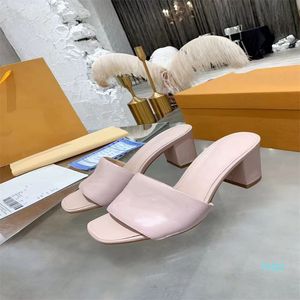 Designer Damen Hausschuhe Schuhe Sommer Strand Slides Mädchen Hausschuhe Flops Loafers Sexy Sandalen 35-42