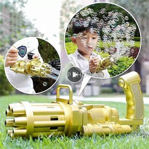 La pistola a bolle Gatling automatica per bambini gioca la macchina per bolle d'acqua di sapone estiva elettrica per i giocattoli regalo dei bambini Regali di Natale