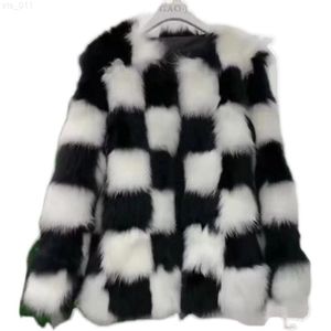 TB659258236610 Chessboard Check Fur Clothes Women's Imitation Hair Thickened Black and White Check Short Coats T220716