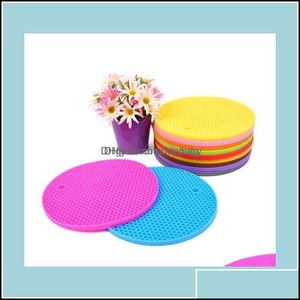 Outra decoração da casa jardim de jardim tapetes placemat resistente ao calor Modonomb bloco de skid pads anti-deslizamento Rounds copos de mesa de mesa de coaperra Dro