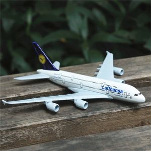 Германия Lufthansa Airlines A380 Авиационные сплавы Diecast Model 15CM Авиационная коллекционная сувенирная орнамент 220630