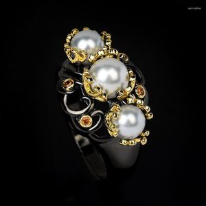 Cluster Rings Exquisite Women's Jewelry Inlaid Pearl Zircon Elegant Wedding Black Gold Two-tone JewelryCluster Wynn22