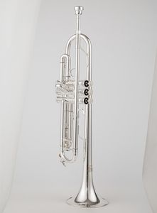 Japonya Kalitesi 9335 BB Trompet B Düz Pirinç Kaplama Profesyonel Trompet Müzik Aletleri Deri Kılıf