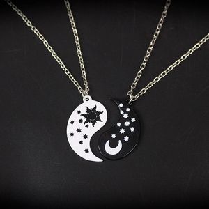 2Pcs/set Couple Necklaces Chinese Stars Sun Moon Banish Bad Luck Charm Pendant ChainNecklace Jewelry Lovers Valentine's Gift