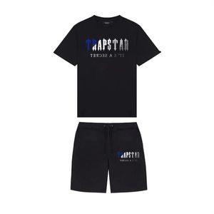 Summer TRAPSTAR Printed Cotton T-shirt Men Beach Shorts Sets Streetwear Tracksuit Men's sportswear 220726