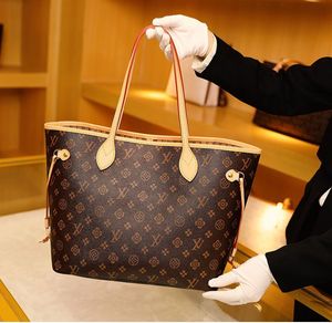 2020 Hochqualität Frauen echte Lederhandtaschen Brieftaschen Umhängetaschen Einkaufstaschen Handtasche Louise -Geldbörse Vutton Crossbody Viuton Tasche