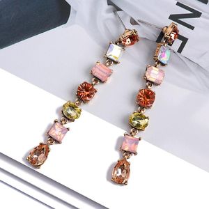 Dungle Chandelier Colgantes Pentientes Moda Dikdörtgen Minimalist Takı Damlaları Kadınlar için Vintage Rhinestone Accessories Dangle