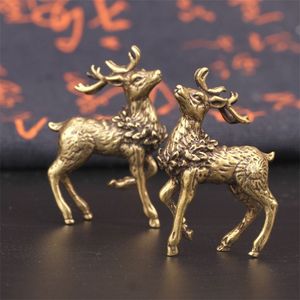 2pcs reine Kupferhirsch -Skulptur -Ornamente Solides Messing Sika Miniaturfiguren Lucky Feng Shui Crafts Schreibtisch Dekorationen 220617