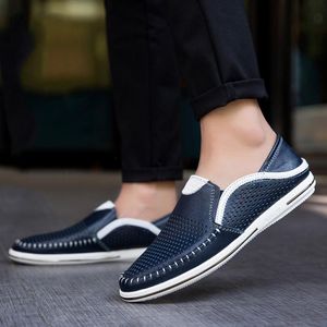 Scarpe da uomo in pelle sandali genuini Nizza estate casual fori slip-on piatto mucca mocassini maschili nero bianco A1295 30704