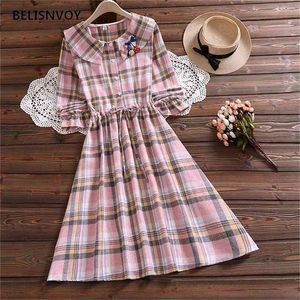 Japan Style Cute Kawaii Fashion Doll Collar Plaid Sweet Dress Arrivo Flare Sleeve Donna Abiti Ricamo Vintage 210520