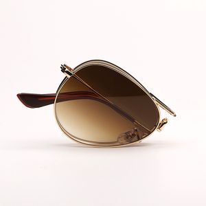 Óculos de sol dobráveis de aviador Woman Designer masculino Pilot Sun Glasses Top Quality Metal Frame Lens de vidro esportes Drivante de praia Madeiras de praia com estojo portátil
