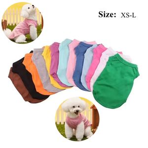 Köpek giysileri bahar yaz köpek giyim tişört yeşil siyah evcil hayvan evcil hayvanları xs'den l'ye köpek kıyafetleri malzemeleri