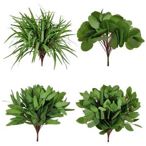 装飾的な花の花輪の人工的な緑の植物3Dは丸い葉のEucalyptusホームEl Restaurant Office Tableの花の配置偽物を感じる