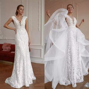 Elegante Spitzenapplikationen Brautkleider Brautkleider mit abnehmbarer Schleppe Maßgeschneiderte ärmellose V-Ausschnitt-Knopf-Vestido de Novia