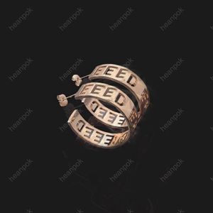 Huggie Designer Earrings For Women Fashion Style Lady Gold Silver Rose Color Hoops Hardware Engraved Hollow Out Letter Hoop Stud Earrings