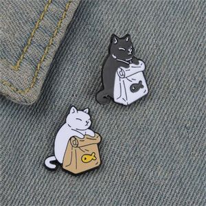 Feed Myself Enamel Pins Cute Black White Cats Dried Fish Bag Brooches Lapel Badge Cartoon Animal Jewelry Gift for Kids Friends GC1118