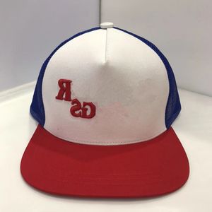 Berretto da baseball con lettera ricamata Puntelli Cosplay Berretti con visiera Casquette unisex Cappello con visiera in rete Sport all'aria aperta Cappellino con personalità