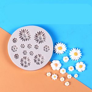 Stampo da forno 3D Stampi in silicone a forma di fiore Stampo per muffin al cioccolato Caramelle Sapone per le mani fai-da-te Stampo per cupcake al cioccolato l W4