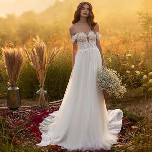 ingrosso Abito Da Sposa in Fiore Paese-Abito da sposa a line off the shoulder sweep cortice cortice con cerniera da sposa abiti da sposa appliques bling bling paillettes country boemian boho gonne bohémian boho