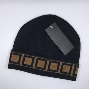 Marcas de diseño Autumn Winter Winter Men's Beanie Shats Trend Women's Borded Letters Hats cálidos