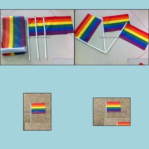 Flagi banerowe świąteczne zapasy imprezy domowe ogród Rainbow Gay Pride Stick Flag 21x14cm Creative Hand Mini Portable Faving Handh Dhmyk