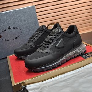 Hochwertige atmungsaktive Sport-Freizeit-Modedesigner-Schuhe für Herren, bequeme Jogging-Trainer, Dampfpolster, schwarze und weiße Turnschuhe