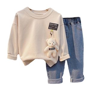 Set di abbigliamento Neonate Ragazzi Completi 2022 Primavera Bambini Bambino Neonato Cartoon T Shirt Jeans Abbigliamento sportivo per bambini 2 pezzi Suit