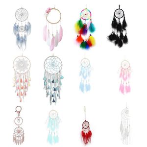 Dekorativa föremål Figurer 1pc Dream Catcher Enkelt mode med gröna pärlor Key Ring Buckle Pendant Silver Feathers Tassels Keychain Dr