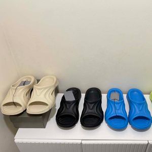 Sandálias Slippers Sapatos de cavernas casuais Putian Autumn e Summer Trendy Brand Drifting Sandals insp Men's Anti-Skid Beach Slippers