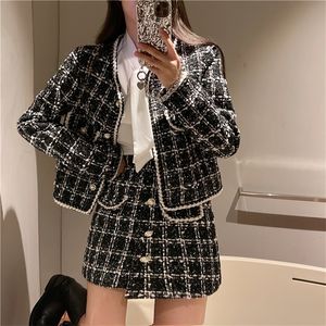 Autumn Runway Tweed Plaid Luxury Elegant Jacket Coat Top High Quality Sweet Skirts Womens Clothes 2 Pieces Set Suit 220817