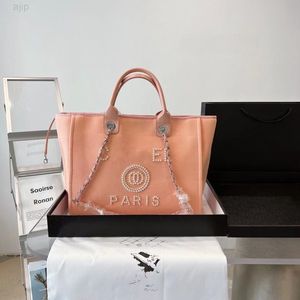 CC BAG Glitter qualità 2022 Solid Fashion Capacità borse a tracolla di lusso Womens Large Women ricamate Ladies Beach Paillettes Designer Bag bags