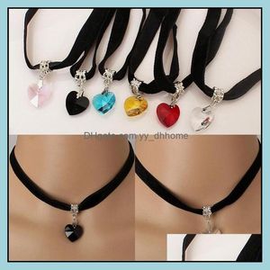 Chokers Necklaces Pendants Jewelry Veet Ribbon Chockers Crystal Heart Pendant Necklace Black Lace With Fashion Wholesale 0587Wh Drop Deliv