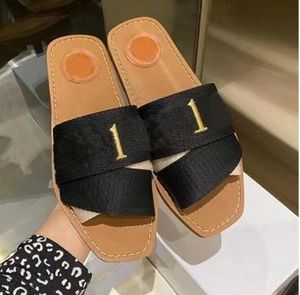 WWW 2023 scarpe pantofola da esterno donna CHIOE CLOE sabot tote legnoso sandali piatti diapositive pantofole di tela firmate beige bianco nero 35-42 01RR