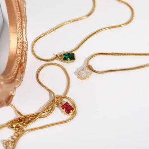 Łańcuchy Dainty mały kwadratowy diament wisiorek ze stali nierdzewnej złoty naszyjnik damek moda moda za darmo biżuteria łańcucha obojczyka