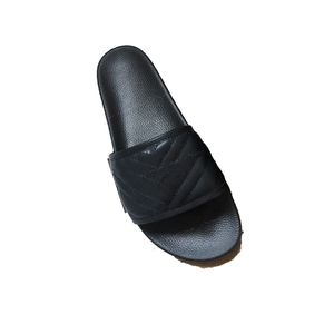 럭셔리 슬라이더 여성 남성 남성 샌들 패션 여름 캐주얼 플랫 신발 신발 샌들 디자이너 여자 슬리퍼 플랫폼 G 슬리퍼