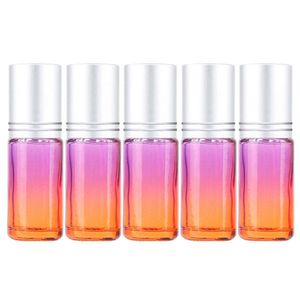 Flacone di vetro da 5 ml arrotolato su flaconi vuoti di olio essenziale di profumo con contenitore cosmetico con rullo a sfera in metallo per uso domestico in viaggio