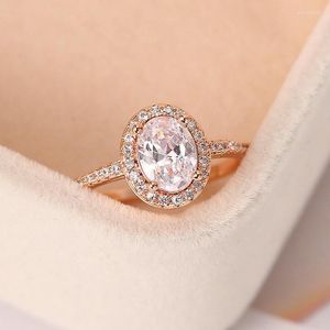 Bröllopsringar Förlovningsring för kvinnor oval kristall Moissanite Promise Rose Gold Marriage Brud Present smycken Tillbehör OHR078Wedding Edwi