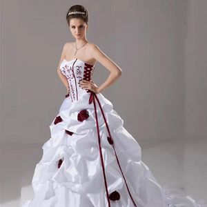 Vintage White And Burgundy Wedding Dress Aline Flowers Ruched Lace-Up Embroidery Bridal Gowns