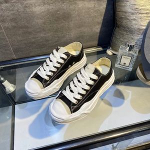 Blakey Maison Mihara Scarpa in tela a taglio basso per MiharaYasuhiro Shell Toe Cap Skate Shoes STC Sneakers Factory Footwear Scarpe sportive per il tempo libero Abbigliamento da corsa per uomo e donna