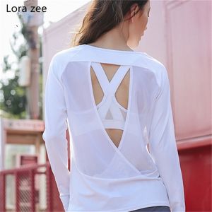 LORA ZEE Backless Long Sleeve T Shirt Women Loose Fit Cute White Yoga Top Black Fitness Sport Shirt Romantic Gym Top T200401