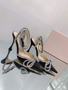 Designer Sandals High Heels Womens Sandals Leather Sole Black Pink Diamond Chain Decoration Banquet Women Shoes Silk Face Sexy Formal