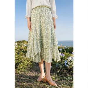 inman autumn skirts女性花柄のエレガントな女性文学者フェアコアスタイル弾性ハイウエスト不規則な層状裾の女性服220523