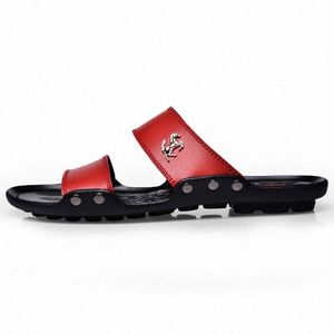 Sommarskor Sandal Högkvalitativa män Slip på läderstrand Mens Tofflor Plattform Svart Man Gummi Sandaler Skor N5dr #