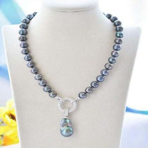 12mm black pearl & Baroque Pearl Necklace Pendant 18"