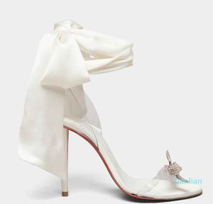 Sapatos femininos elegantes de grife Sandálias com laço de cristal Estilos pretos Salto alto Bombas de couro Vestido de festa de casamento de borracha Tamanho feminino 35-43
