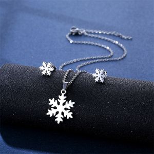 Personality Fashion Cross Chain Hollow Snowflake Pendant Necklace Stud Earrings Set Clavicle Chain Gift Jewelry for Women
