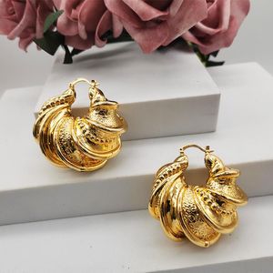 Hoop Huggie Women Earring 24k Gold Plated Geometric Clip Earrings African Dubai Golden Fashion Jewelry Accessories for Party Wedding Hoop