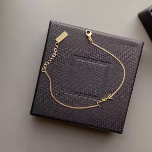 Designer Gold Chain Bracelet Womens Bracelets Love Jewelry Luxury Letter Pendant Y Bracelet For Women Charm Earring Wedding G2205242Z